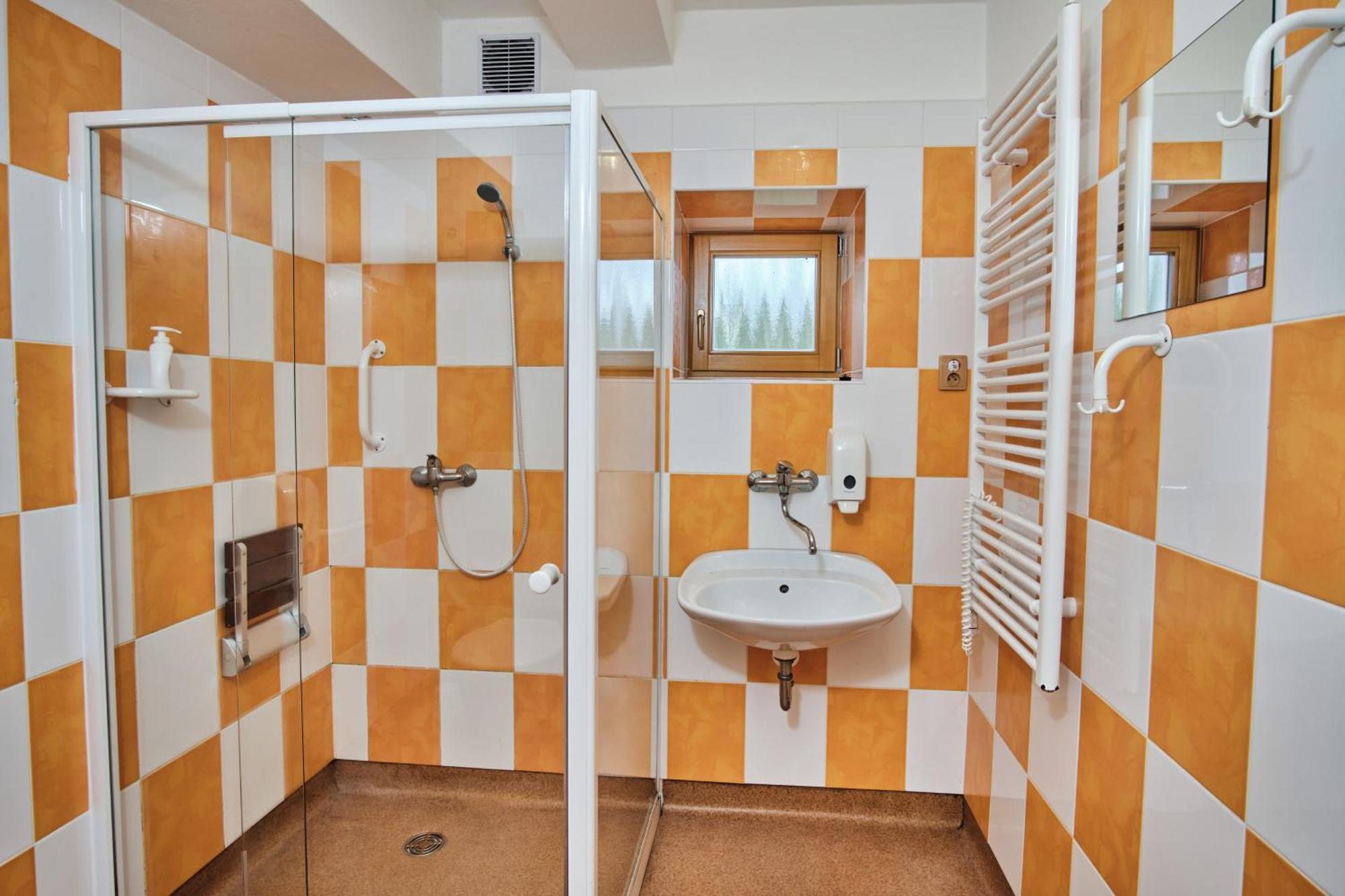 Отель Strnadovsky Mlyn Jesenice  Номер фото